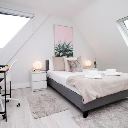 New 2 Bed Comfort - Functional - Secure - Private 卡迪夫 外观 照片